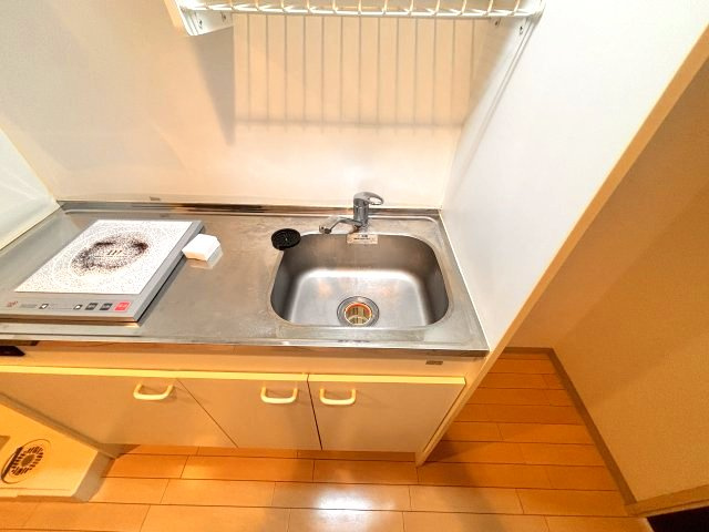 ライジングコート深江本町フラワーパークのキッチン