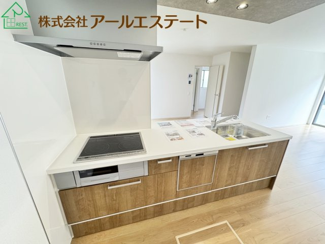 加古川市米田町平津　　山陽電鉄「宝殿駅」徒歩5分のキッチン