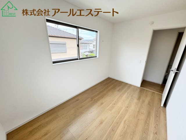 加古川市米田町平津　　山陽電鉄「宝殿駅」徒歩5分の子供部屋