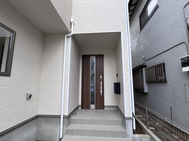 柏市南増尾８丁目新築戸建（南増尾第20）のエントランス|エントランス・玄関ポーチ