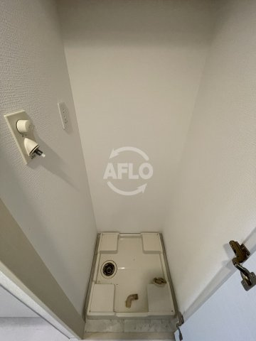アーデン江戸堀の設備|アーデン江戸堀　室内洗濯機置き場