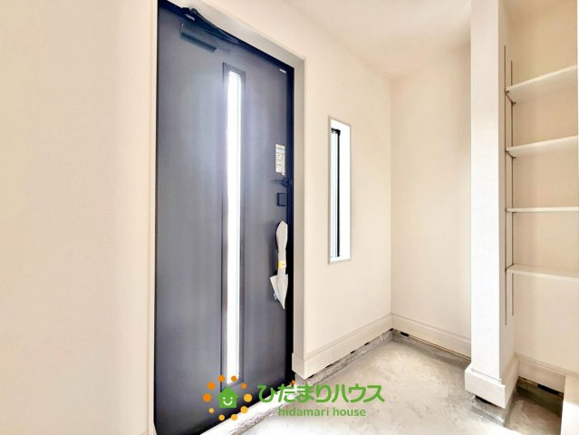 加須騎西　新築一戸建て　リーブルガーデンの玄関