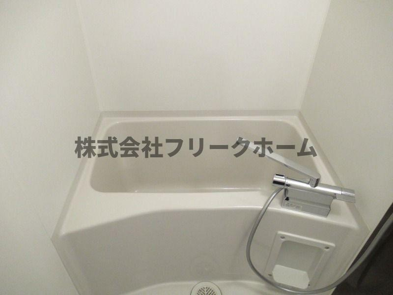 武蔵野市吉祥寺北町４丁目の賃貸マンションの浴室