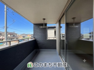 【バルコニー】 | Livele Garden.S　第1佐野犬伏下町　3号棟 | 急な雨に安心のインナーバルコニー！
