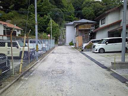 安芸郡海田町国信１丁目の前面道路含む現地写真