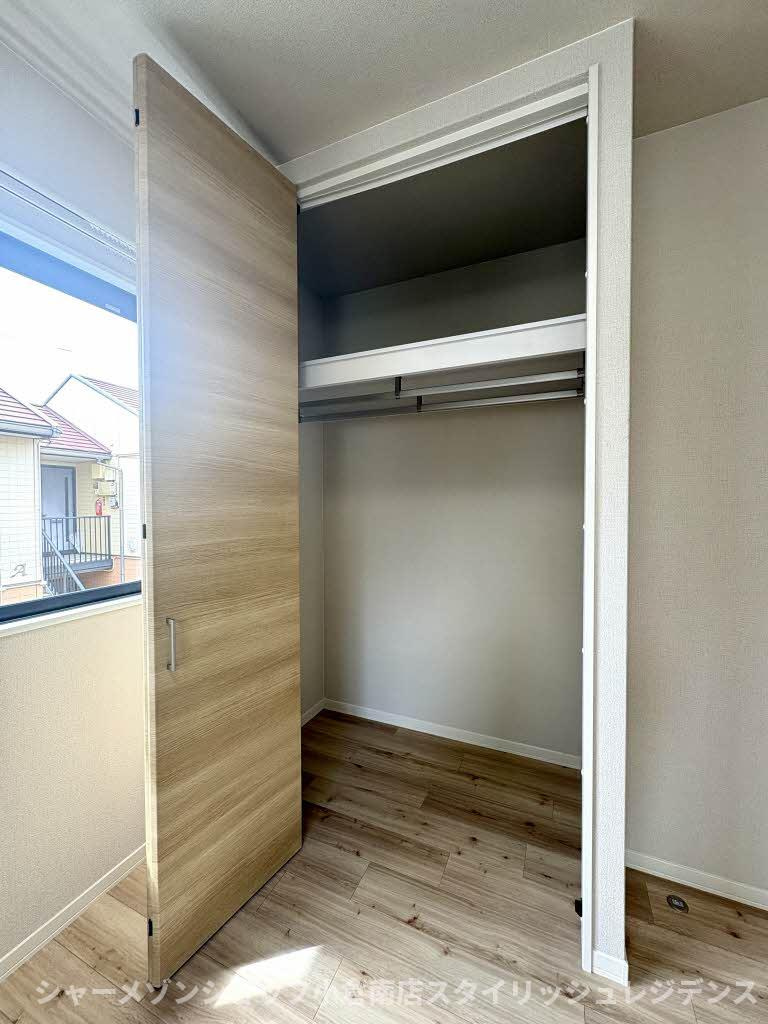 プリマヴェーラ　Ｂ棟　の収納