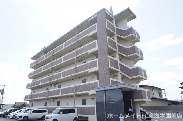 熊本市東区保田窪５丁目の賃貸マンションの外観