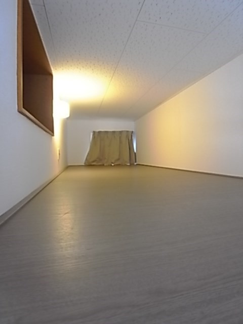レオパレスシェ　モアⅡの寝室