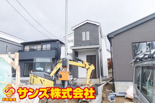 郡山市喜久田町字双又　　　４号棟　　　富田小学校、富田中学区の外観|南東側から見た外観