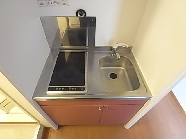 レオパレスメゾンドマルジュン