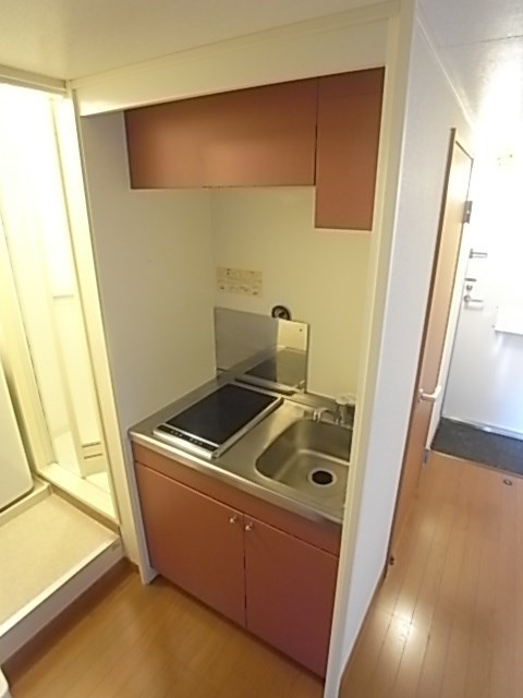 レオパレスメゾンドマルジュンのキッチン