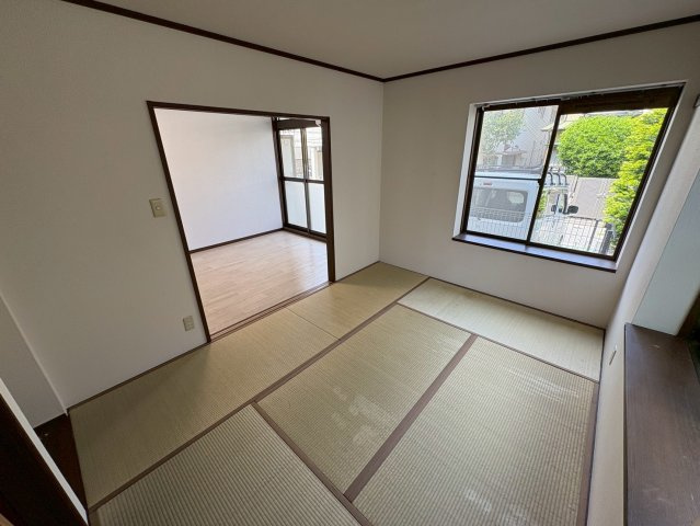 トゥフレ参番館の和室