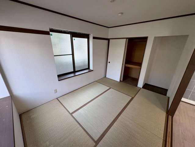 トゥフレ参番館の和室