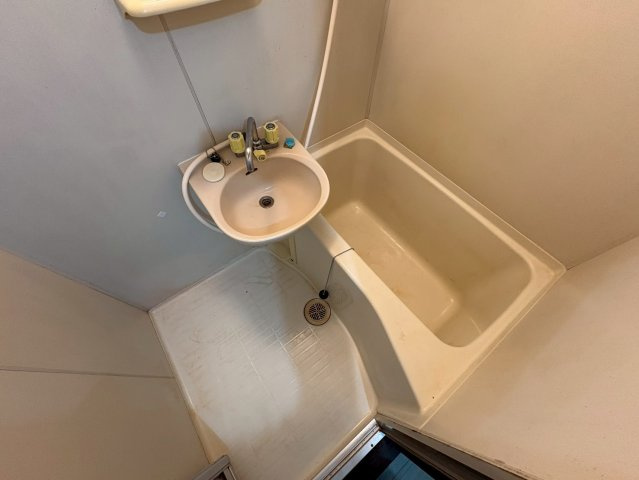 トゥフレ参番館の浴室