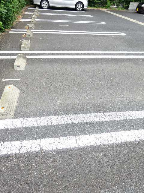 シャルマン　カーサⅡの駐車場|駐車場