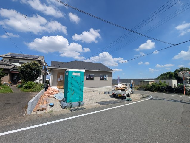 【前面道路含む現地写真】 | クレイドルガーデン高崎市足門町第9ー①