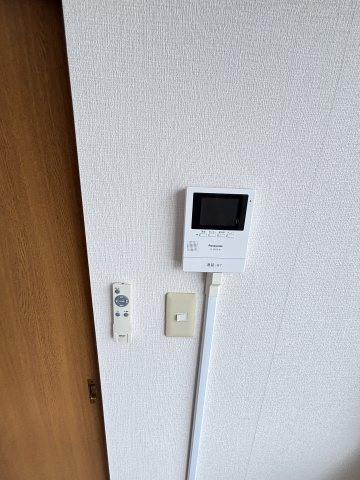 サンヒルズ江良Bのセキュリティ|ドアホン完備