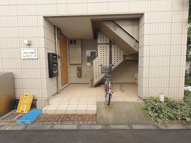ボヌール常盤台のロビー