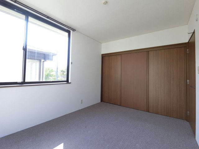 【寝室】