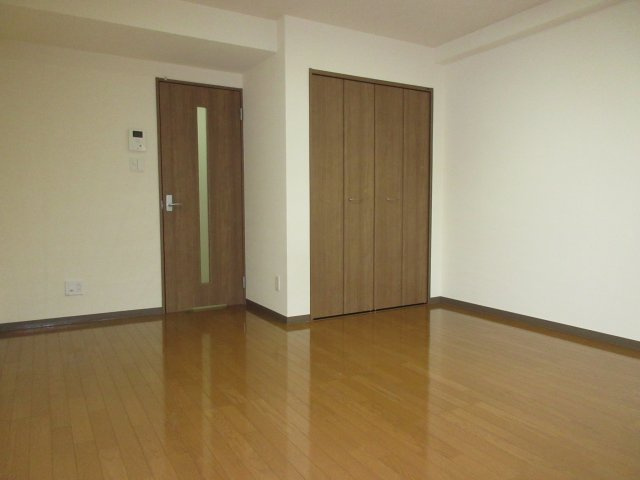 ラフィネの洋室