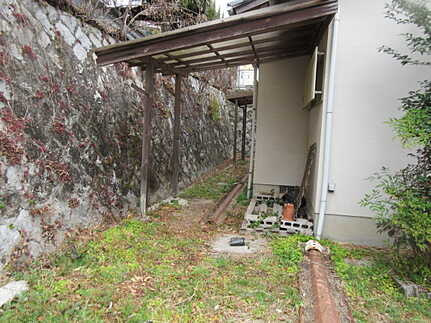 佐伯区皆賀１丁目の庭