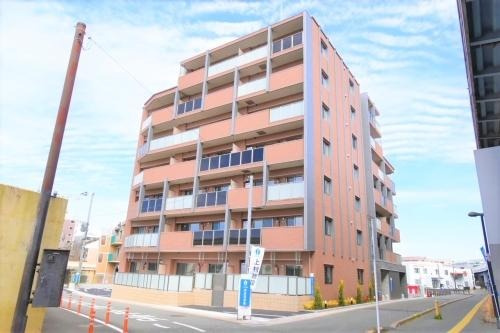 福岡市博多区板付６丁目の賃貸マンションの外観|外観写真
