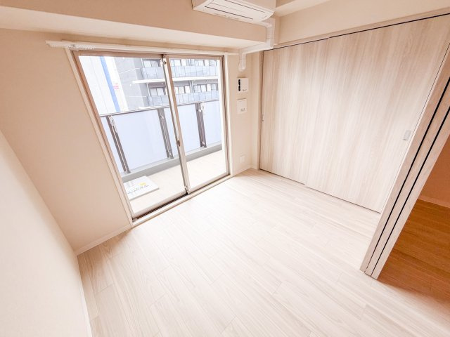 ミラージュパレス本町Departの寝室