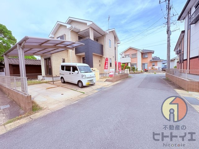 中古戸建)八女市本村の前面道路含む現地写真