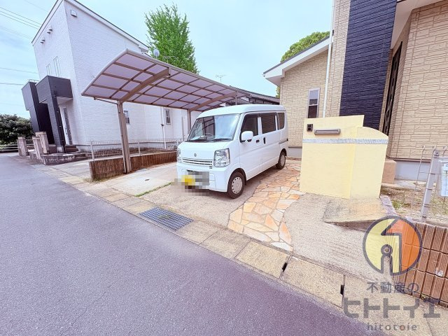 中古戸建)八女市本村の前面道路含む現地写真
