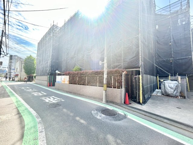 エクセルシオール新桜台の外観|子育てしやすい住環境！教育施設や商業施設も徒歩圏内に充実。

現地ご見学希望・資料請求などお気軽にお問い合わせ下さい！
03-5990-5201