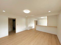 【居間・リビング】 | 宗像市自由ヶ丘１１丁目　中古一戸建☆仲介手数料無料☆