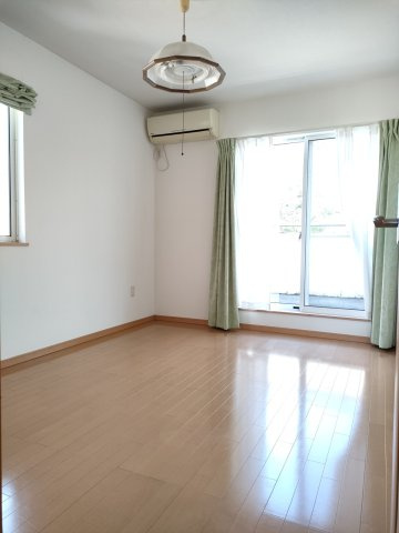 【洋室】 | 大網白里市季美の森南3丁目　中古戸建