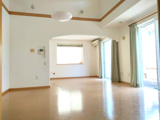 【居間・リビング】 | 大網白里市季美の森南3丁目　中古戸建