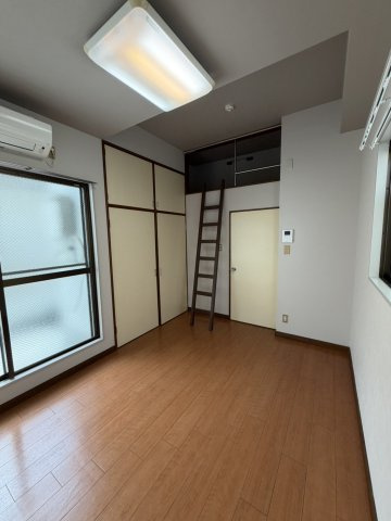 ルミナス町屋の居間・リビング