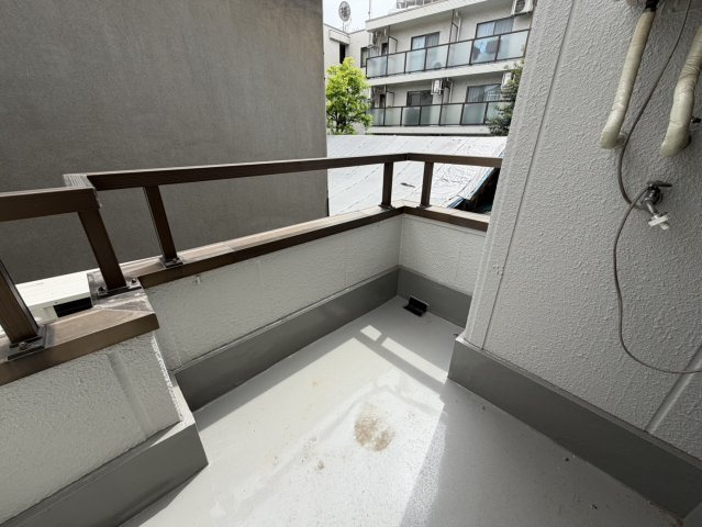 ルミナス町屋のバルコニー