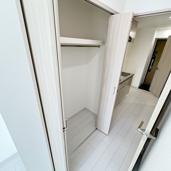 THE RESIDENCE SAKURAYAMA WESTの収納