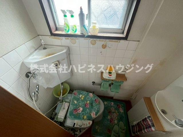 五香一丁目住居付き店舗事務所のトイレ