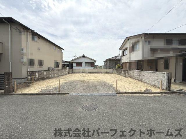 リブラシリーズ枚方市杉山手１丁目の駐車場