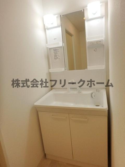 三鷹市下連雀８丁目の賃貸マンションの洗面所