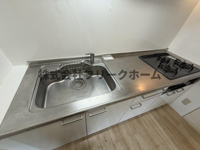 三鷹市下連雀８丁目の賃貸マンションのキッチン
