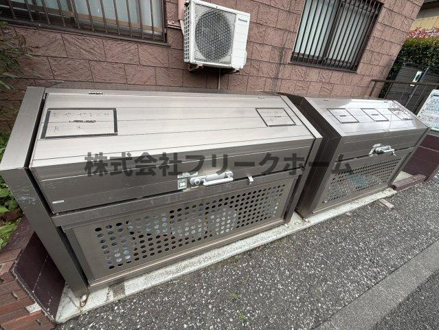 三鷹市下連雀８丁目の賃貸マンションのその他共用部分