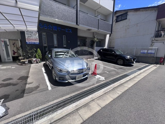 アルシオネの駐車場|アルシオネ　駐車場