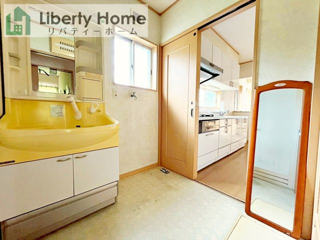 古河市諸川　中古戸建の脱衣所