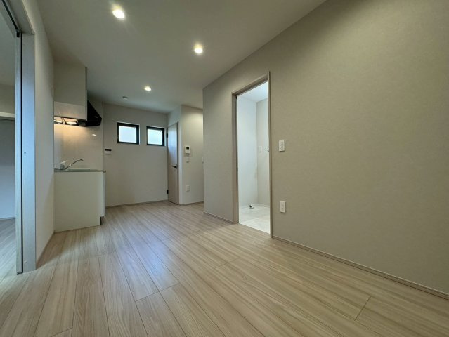 Hibariビル栄生　名古屋市賃貸　仲介手数料無料の居間・リビング