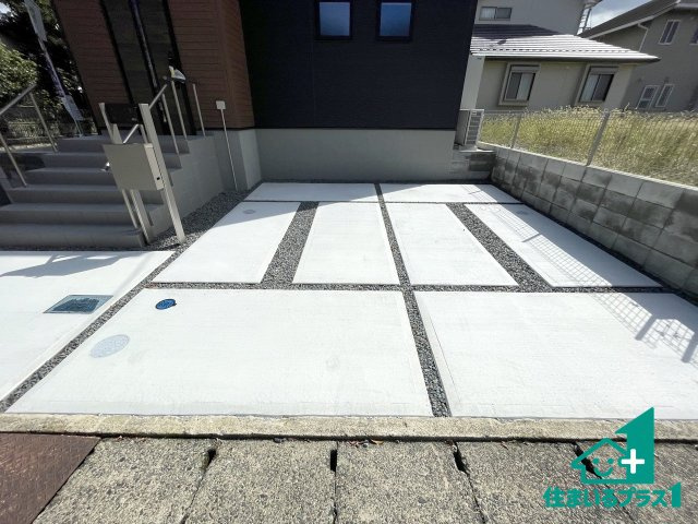 ★10(土)11(日)12(祝)現地見学可能！★草津市西矢倉　限定1邸の駐車場|2台分の駐車スペース有り！急な来客でも安心です！