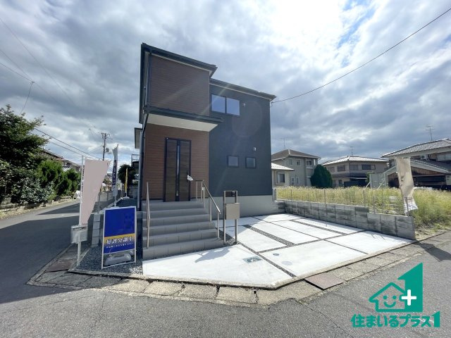 ★17(土)18(日)現地見学可能！★草津市西矢倉　限定1邸の外観|安心の10年保証！外観を美しく保ち、雨水で汚れを落とします！気になることがありましたら、お気軽にお問い合わせください！