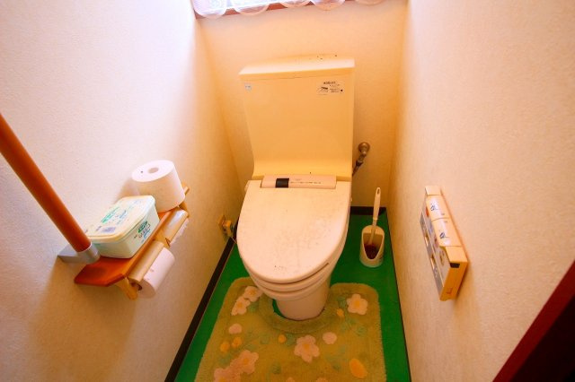 ■□淀江町今津戸建□■のトイレ|下水道に接続済みとなります。