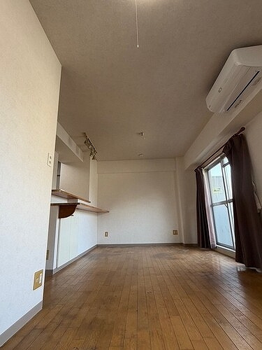 エンゼルハイム長津田の居間・リビング|リビングダイニング