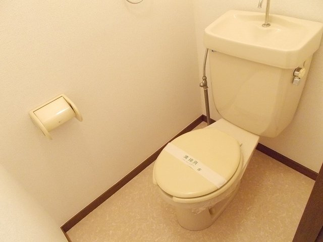 コートヒルズの玄関
