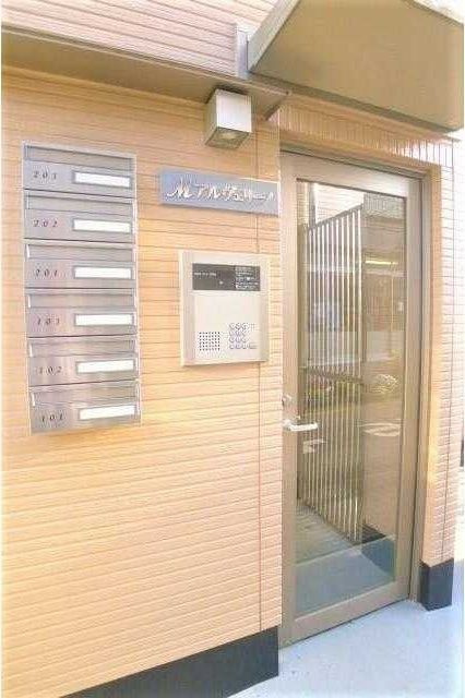 Ｍアルヴェリーノのエントランス